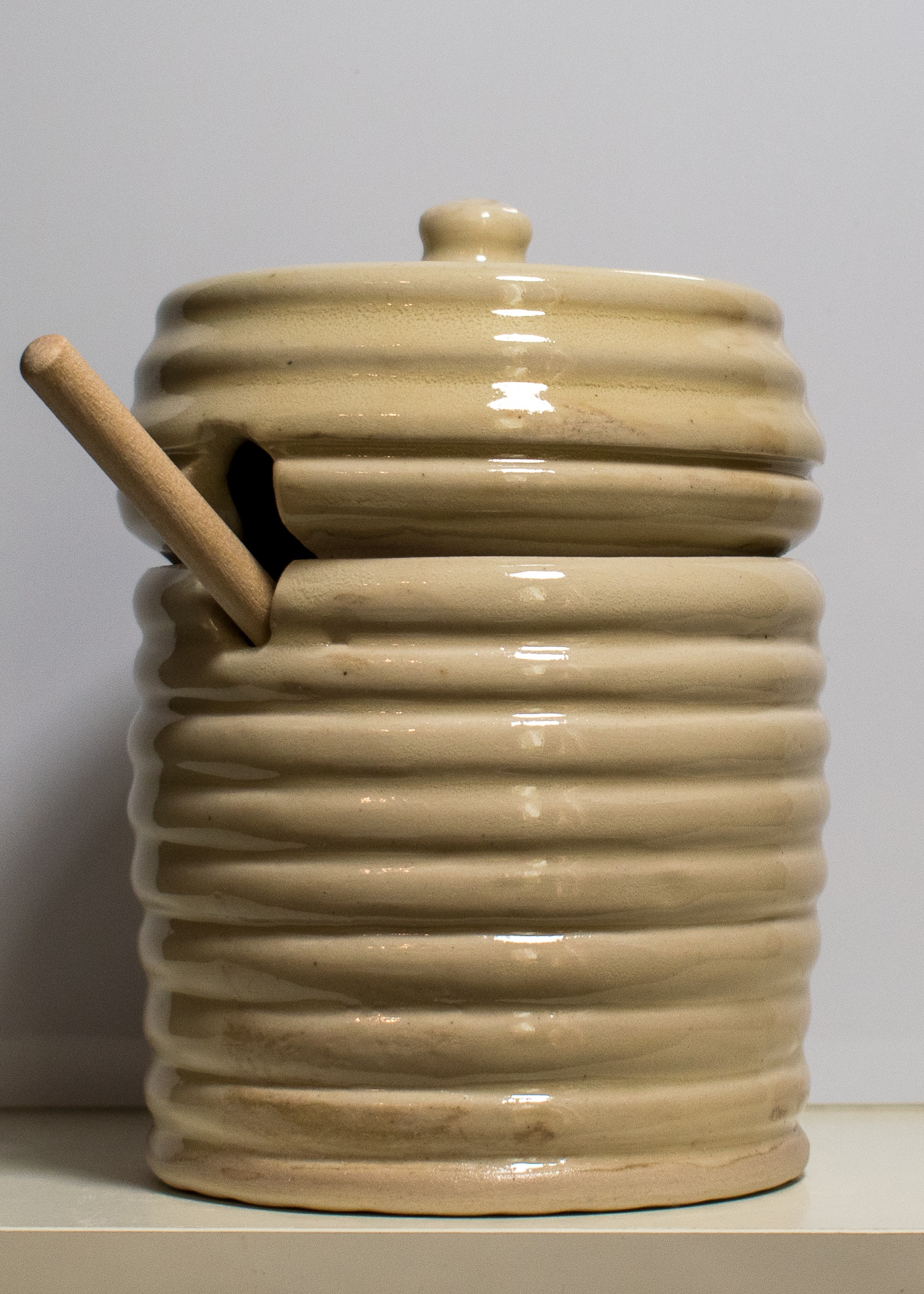 Medium Honey Jar with Dripper by Neena Plant Pottery