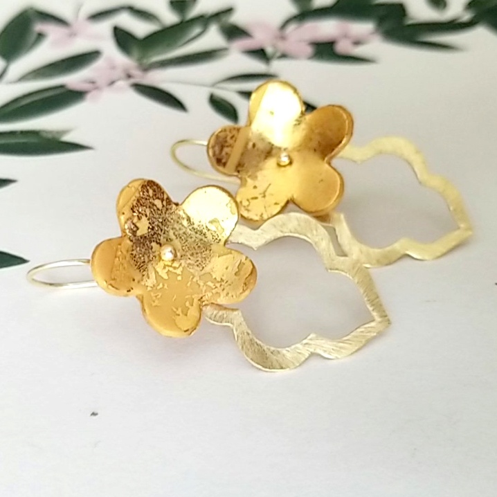 Golden Aubrieta Kiss By Icha Cantero Handmade Jewelry