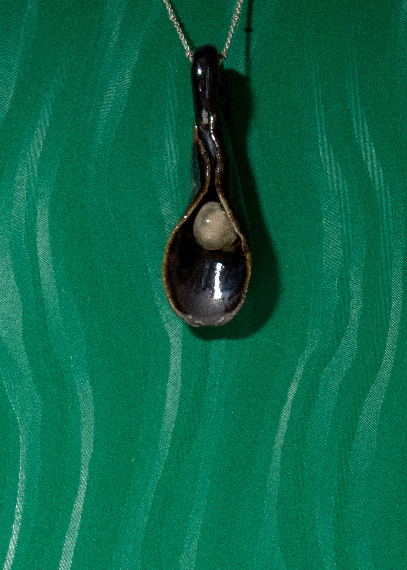 Pearly Pendant by Neena Plant Pottery